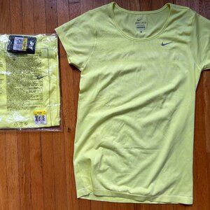Nike Womens Dri-Fit Running Knit Tee T-Shirt Top Size S, Neon Yellow